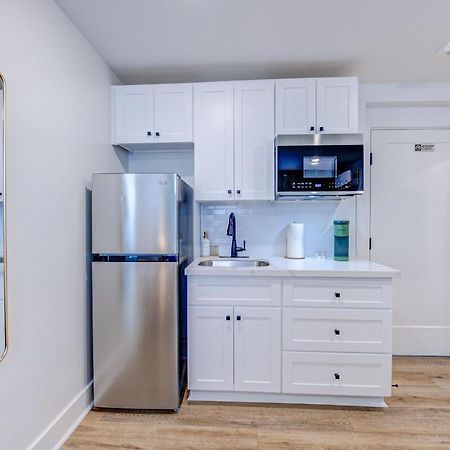 Roaring Tigers Studio Apartment Galveston Eksteriør bilde